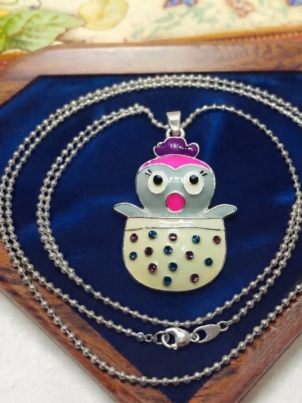 New rhinestone Hatchimal bird hatching out of egg pendant necklace, 17 inch